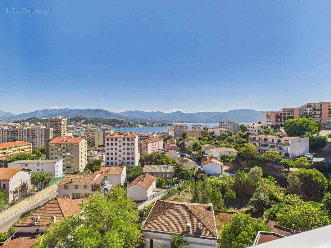 Appartement à AJACCIO