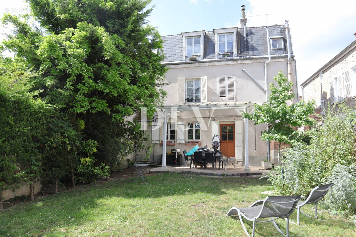 Appartement à AVON