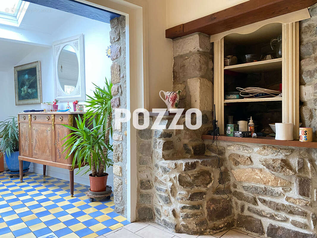 Maison à SAINT-VAAST-LA-HOUGUE