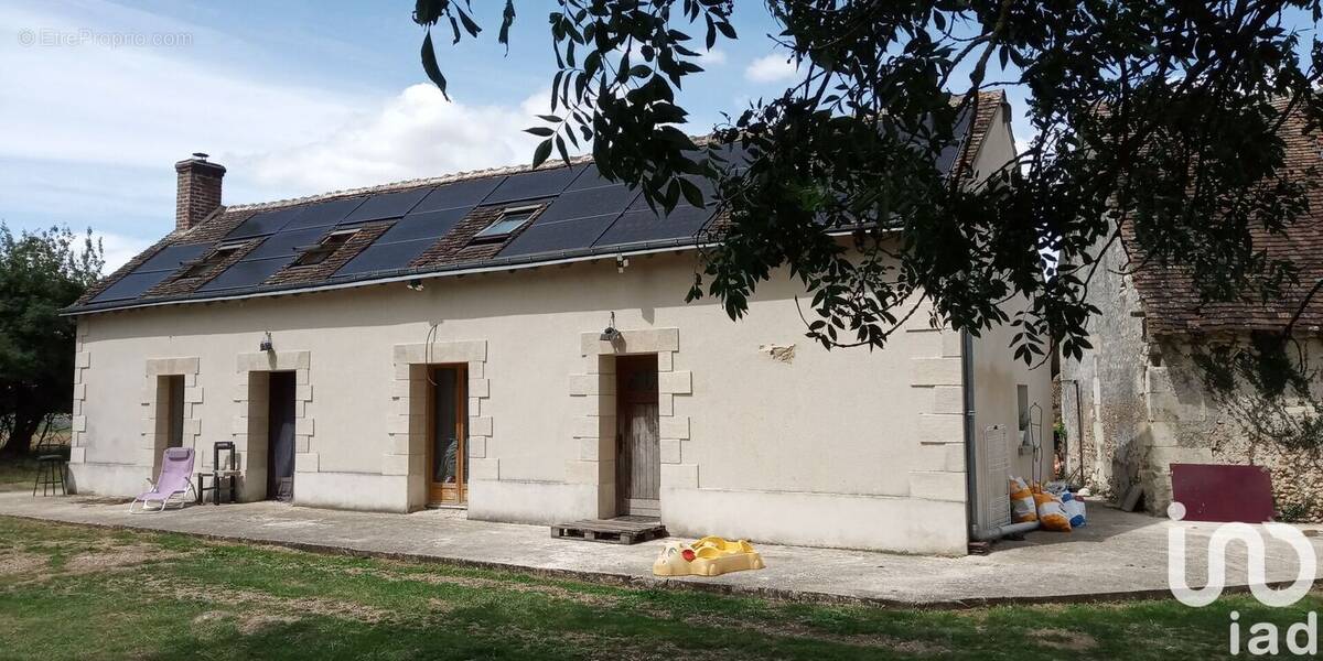 Photo 1 - Maison à PRUNAY-CASSEREAU