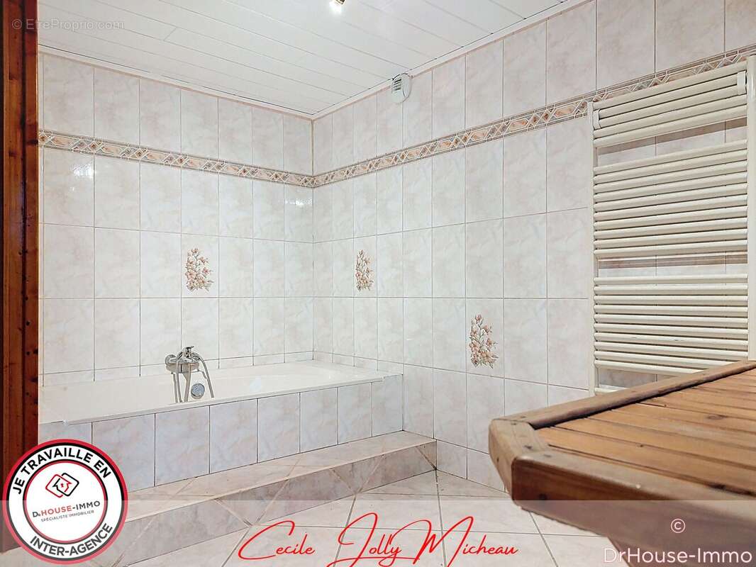 Maison à BRAUD-ET-SAINT-LOUIS