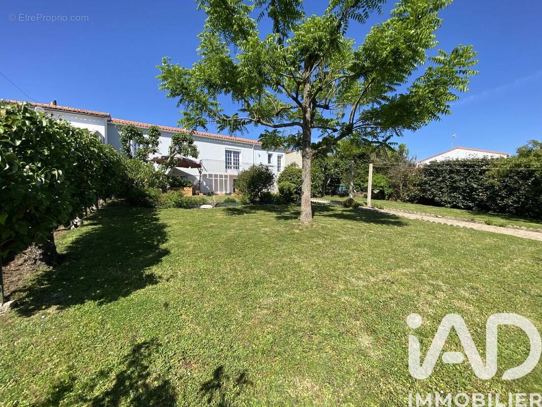 Photo 1 - Maison à LA ROCHE-SUR-YON
