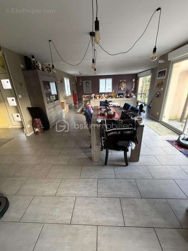 COUP DE CŒUR – Maison provençale de standing – 4 chambres – Aucun travaux - photo 14