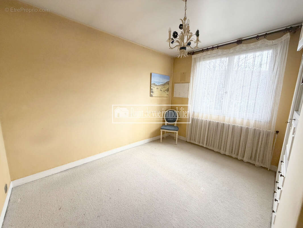 Maison à SAVIGNY-SUR-ORGE