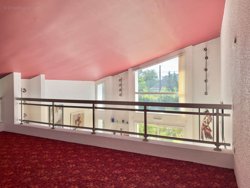 Maison à BOUGUENAIS