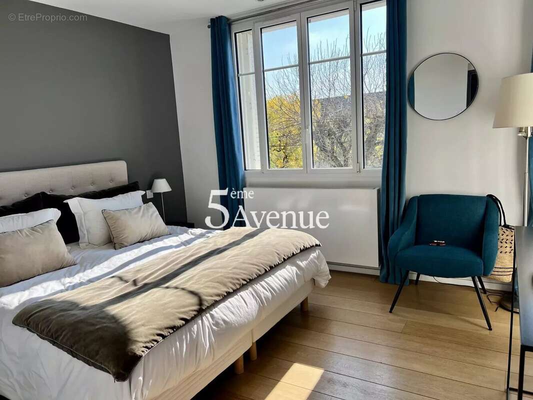 Maison à SAINT-MAUR-DES-FOSSES