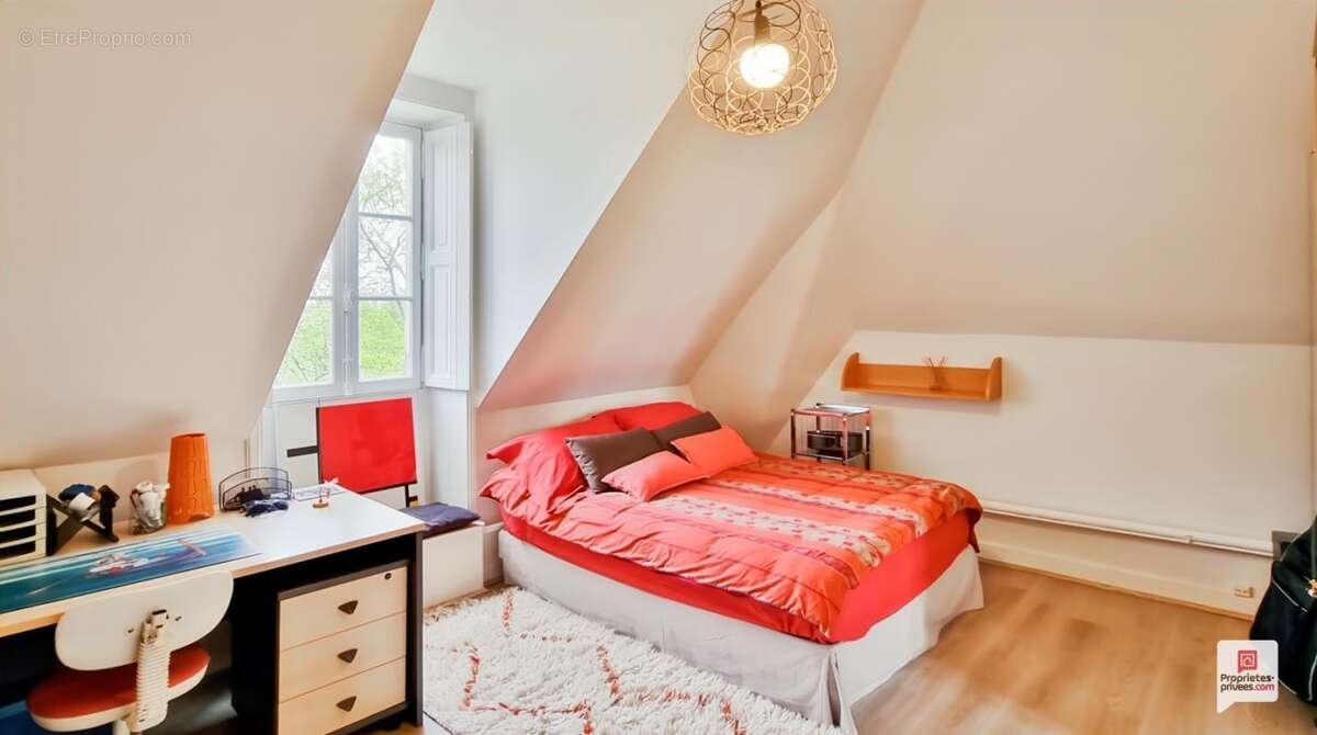 Maison à HAUTE-GOULAINE