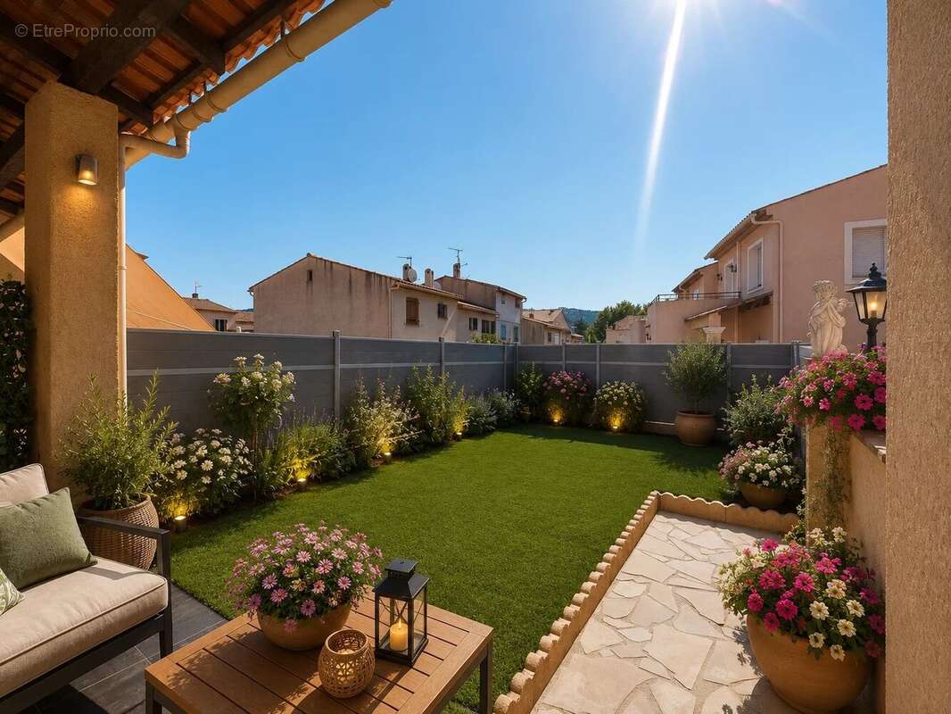 LA GAUDE – LA BARONNE  Maison rénovée 3 chambres avec jardin, garage et revenus photovoltaïques - photo 14