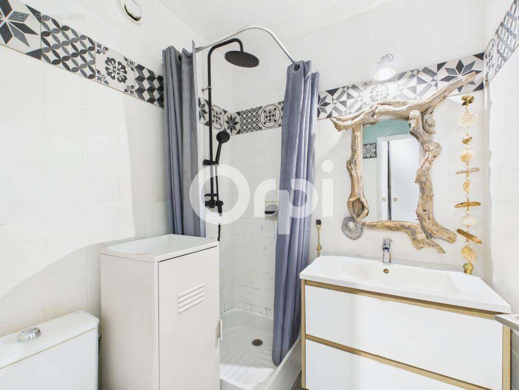 Appartement à MANDELIEU-LA-NAPOULE