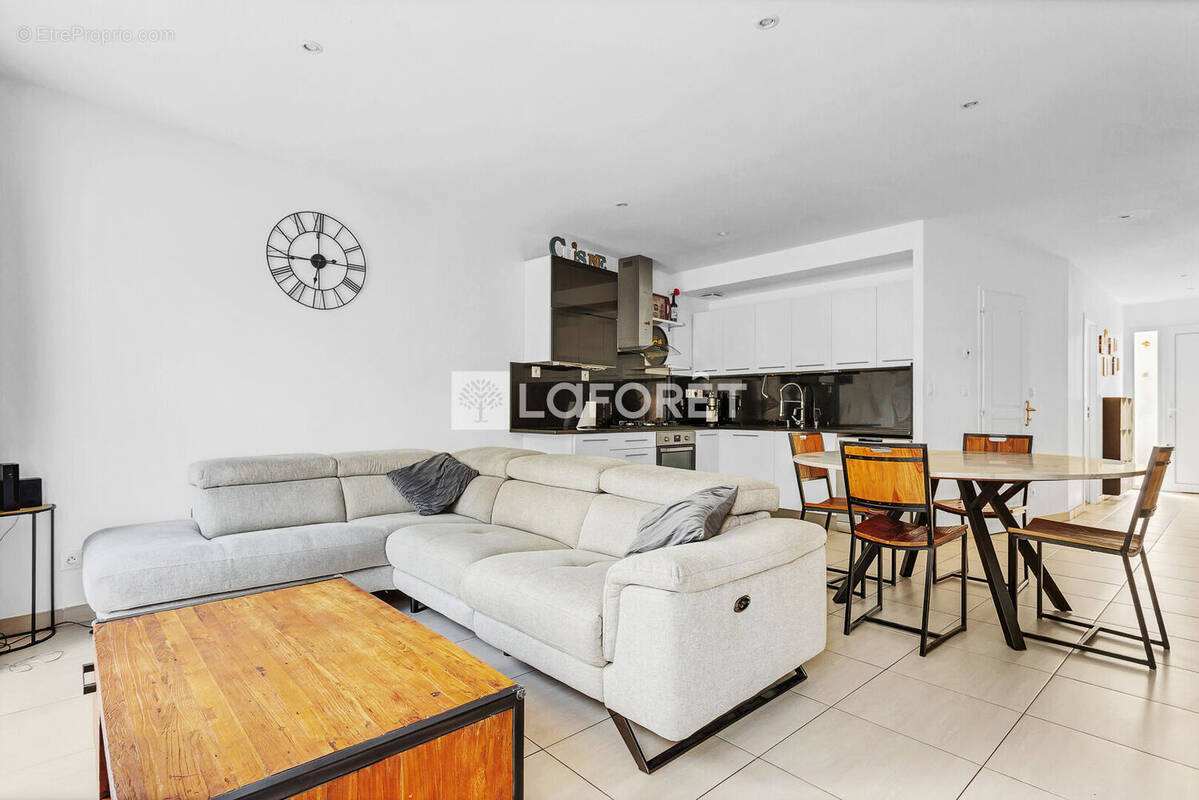 Maison à BALLANCOURT-SUR-ESSONNE