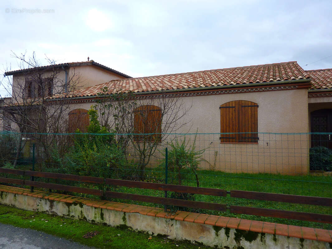 Maison actuellement loué meublé Sainte Livrade Sur Lot - photo 5