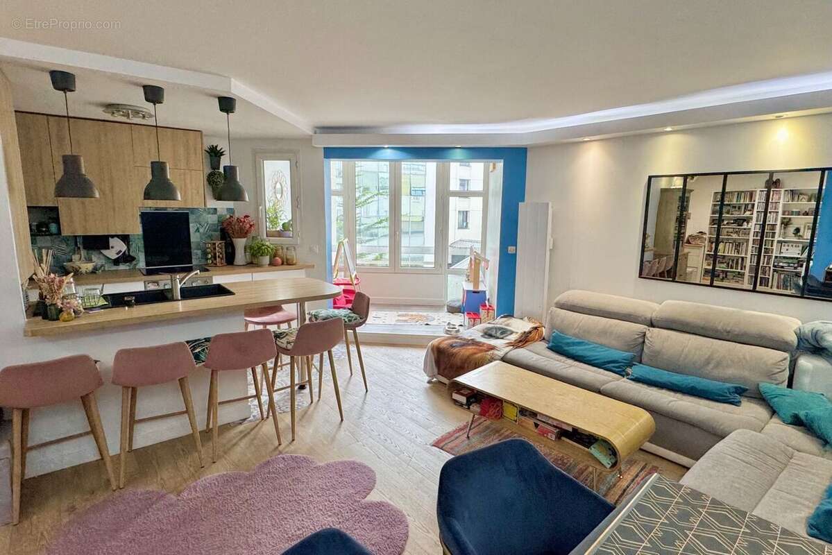 Appartement à LEVALLOIS-PERRET