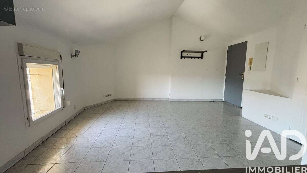 Photo 2 - Appartement à CONNAUX