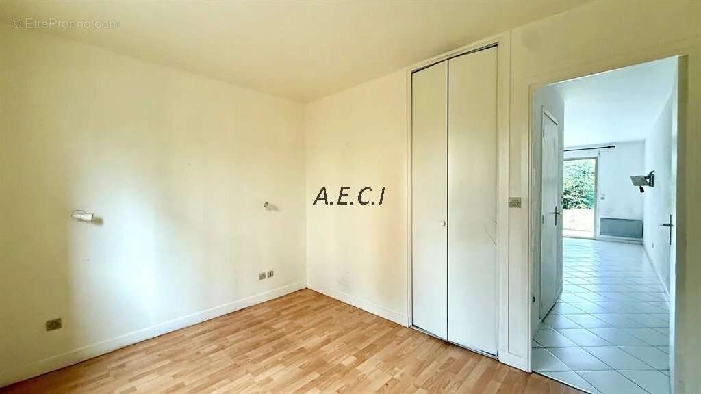 Appartement à BOIS-COLOMBES