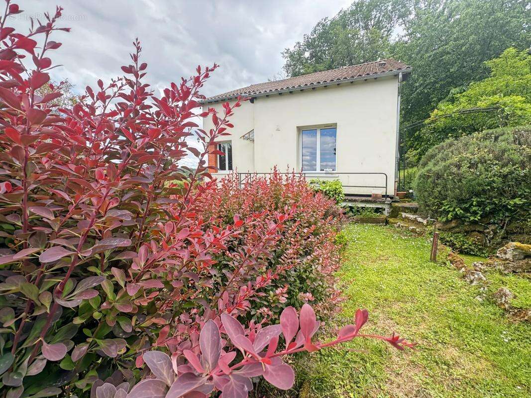 Maison à ANTIGNY