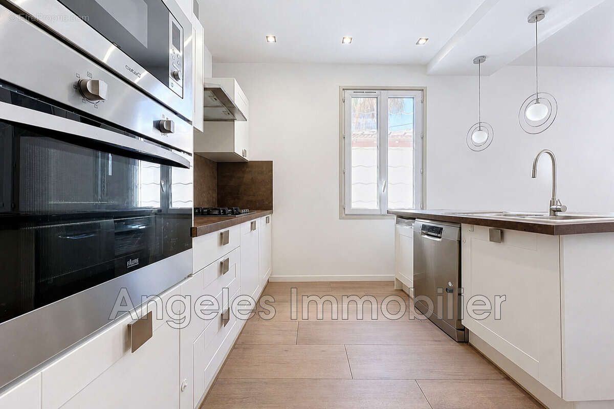 Maison 118 m² à Vallauris  - photo 6