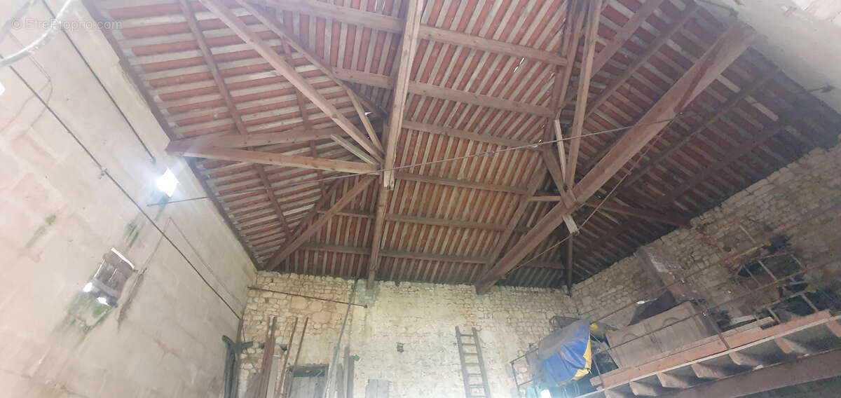 Maison à CHAMPMILLON