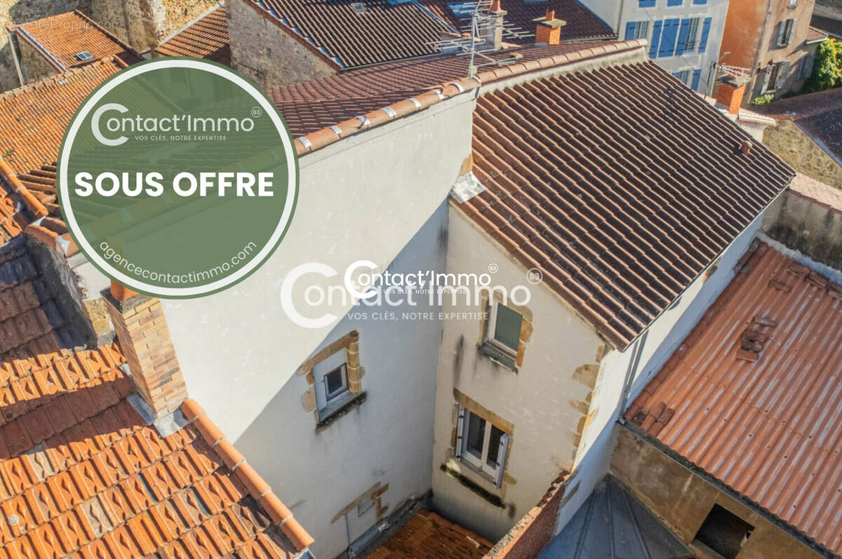 Appartement à VIC-LE-COMTE