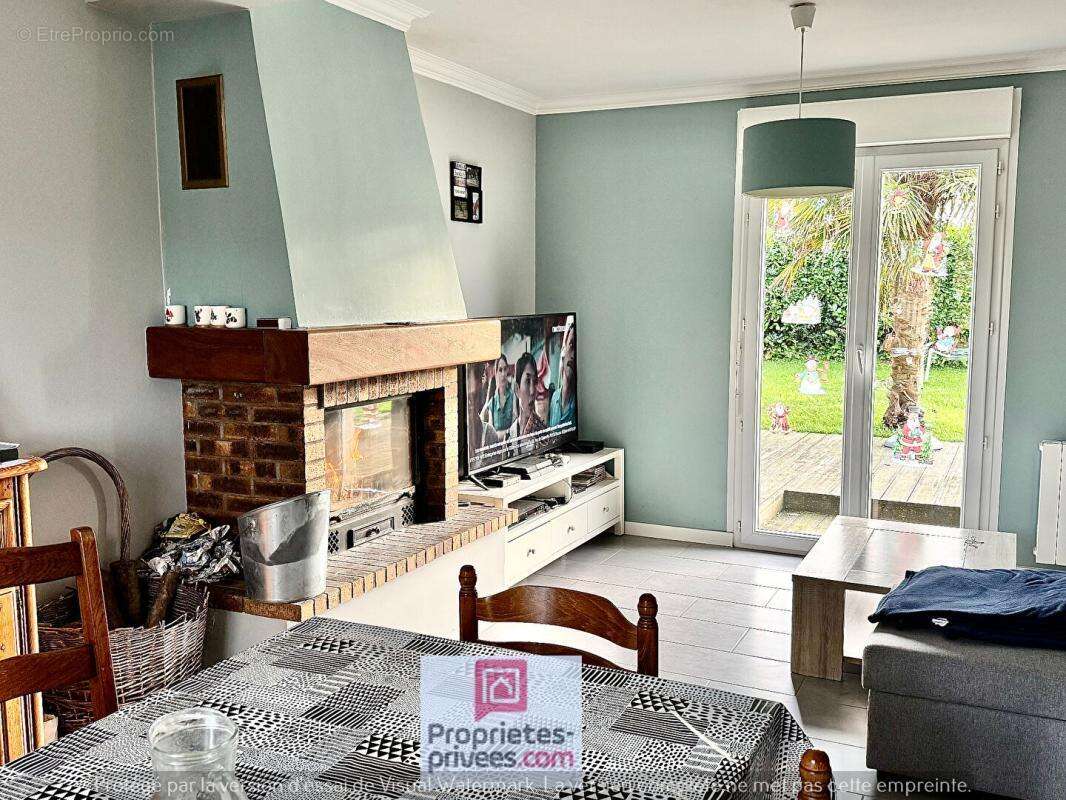 Maison à TREGARANTEC