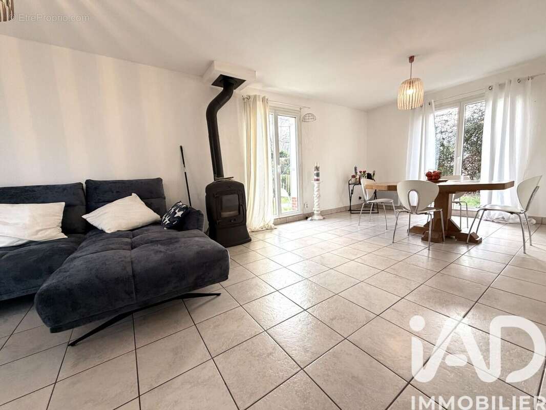 Maison 94 m² à Touques  - photo 5