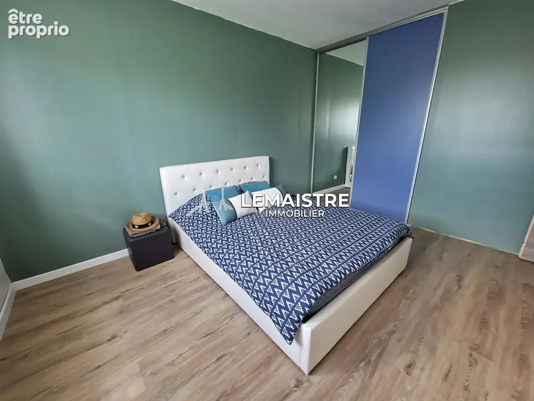 Maison à vendre - Proche Saint-Romain-de-Colbosc - 127 m² - 4 chambres - Plain-pied avec double garage et jardin - photo 9