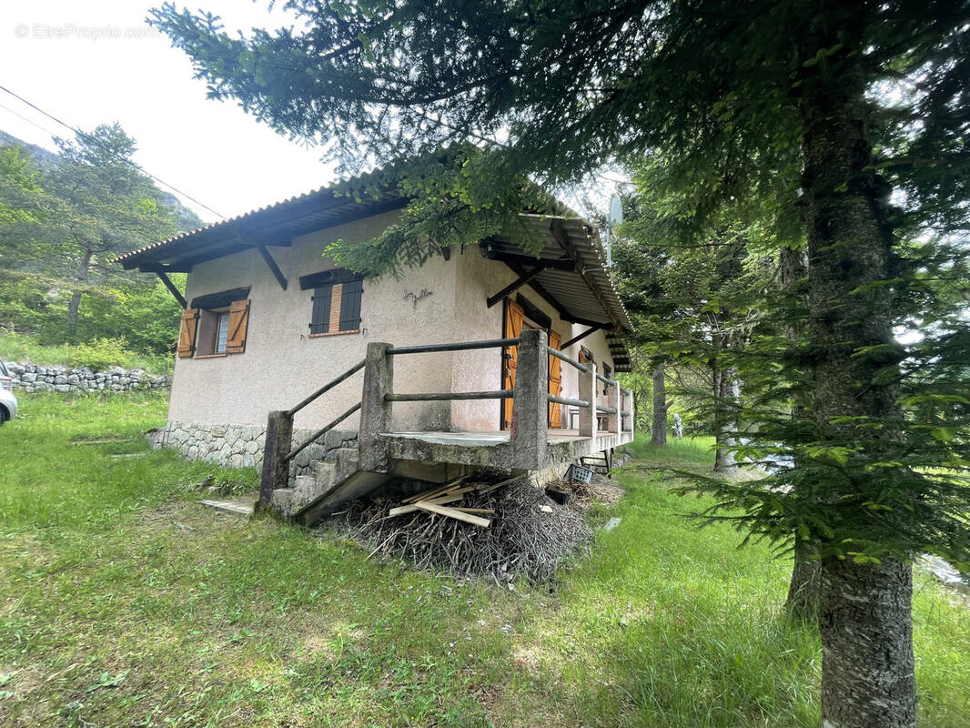 Maison à VALDEROURE