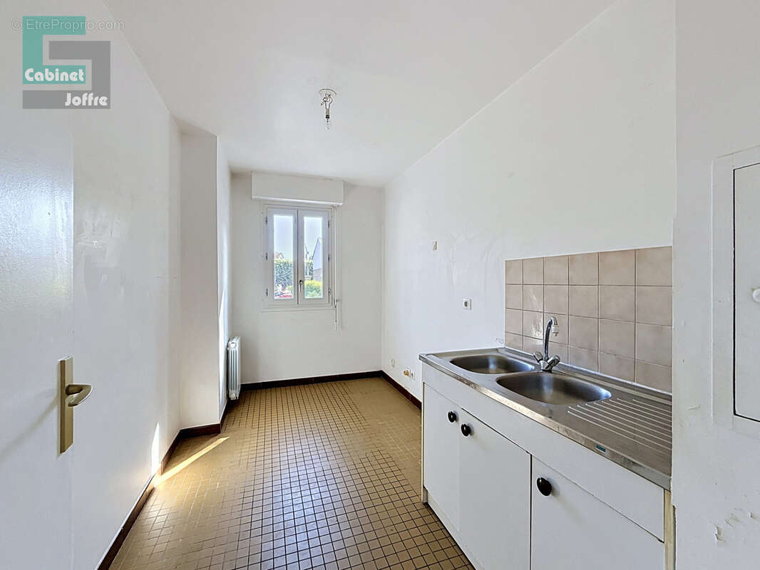Appartement à FONTAINEBLEAU