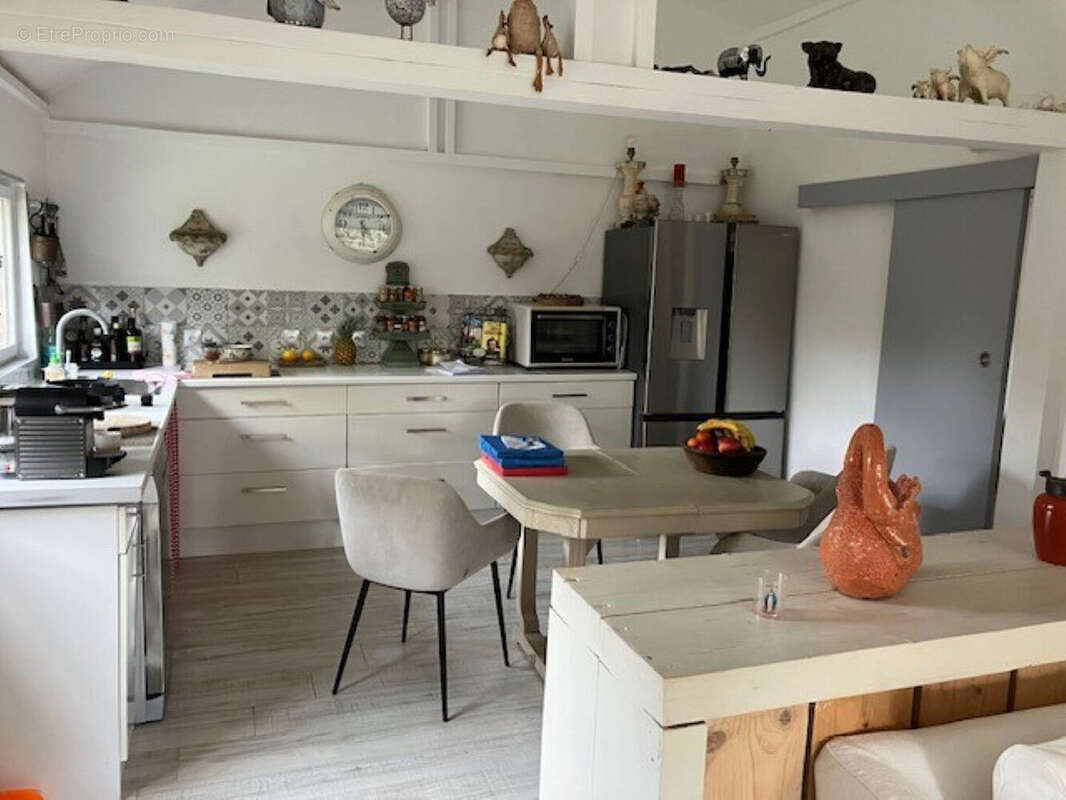 Maison à PONT-L&#039;EVEQUE