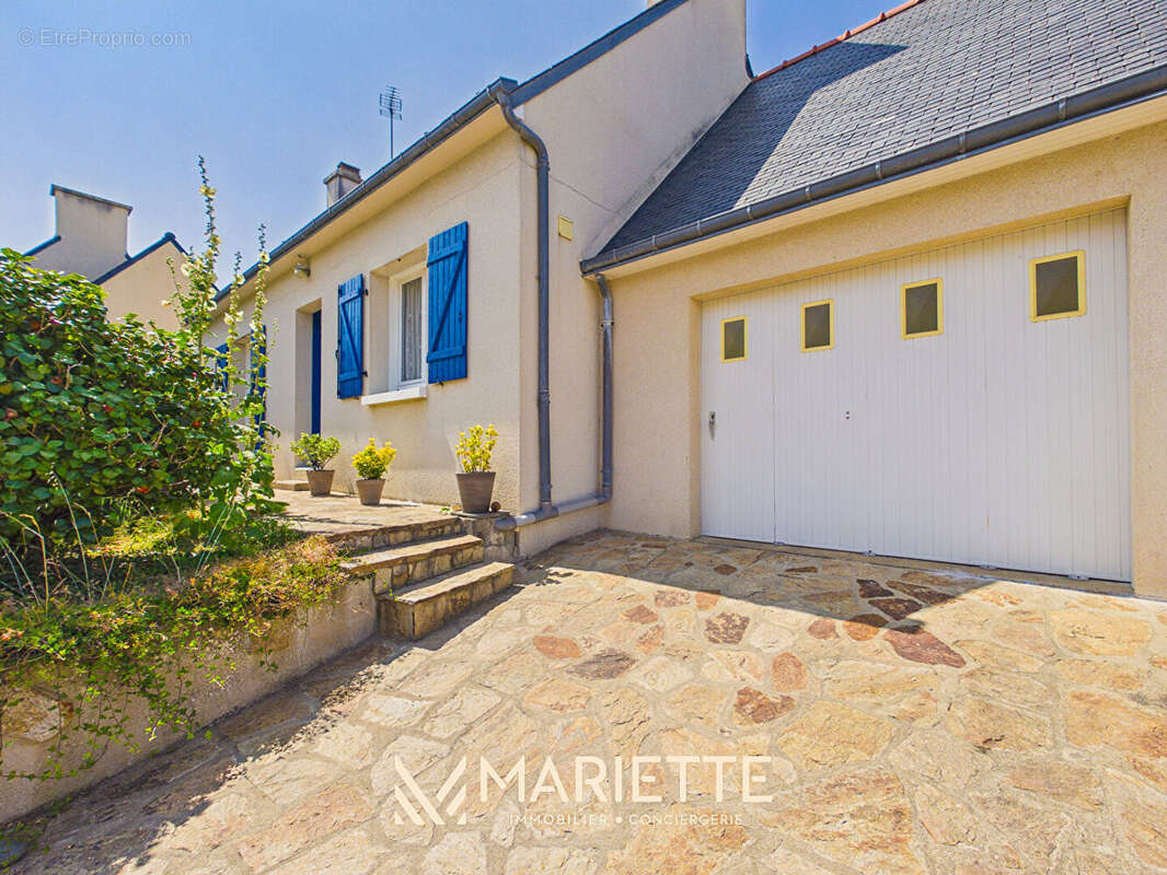 "AZILIS" Centre-bourg de Névez - Maison néo-bretonne avec vie de plain-pied - photo 3