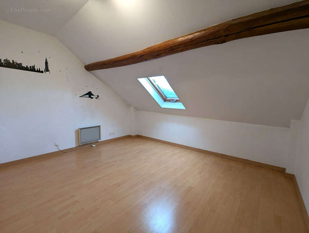 Maison à BEAUMONT-SUR-OISE