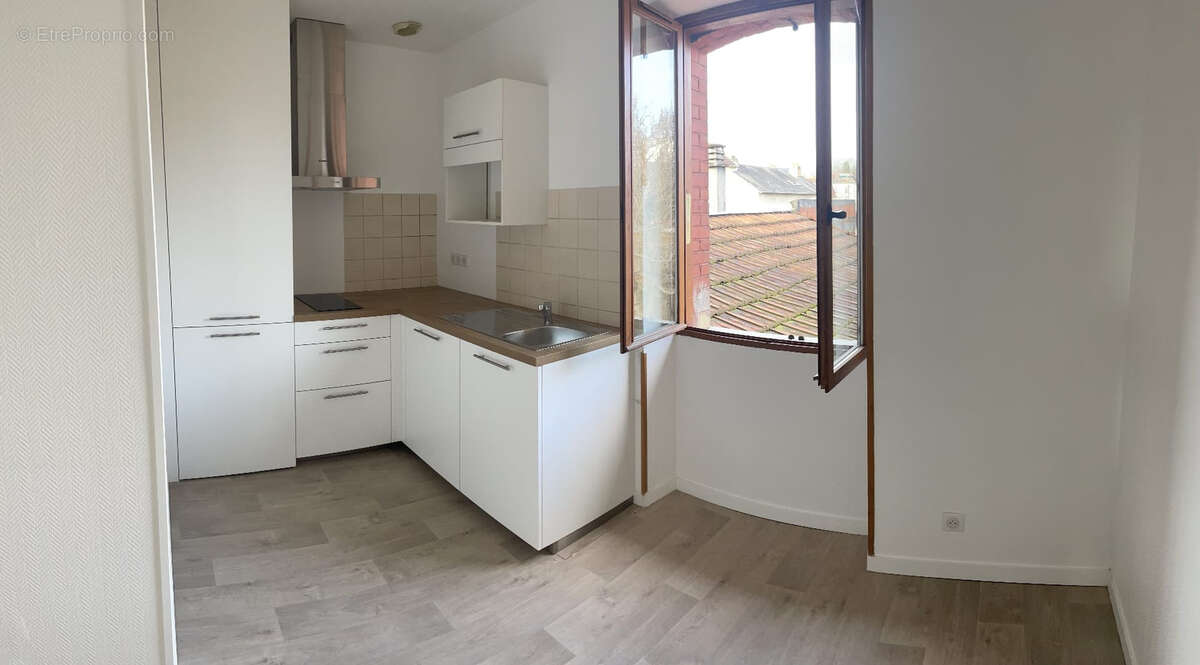 Appartement 185 m² à Limoges  - photo 3