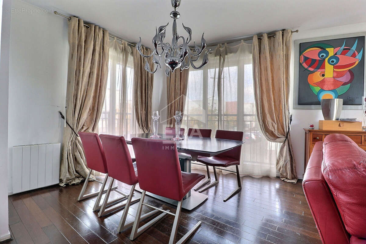 Appartement à SAINT-DENIS