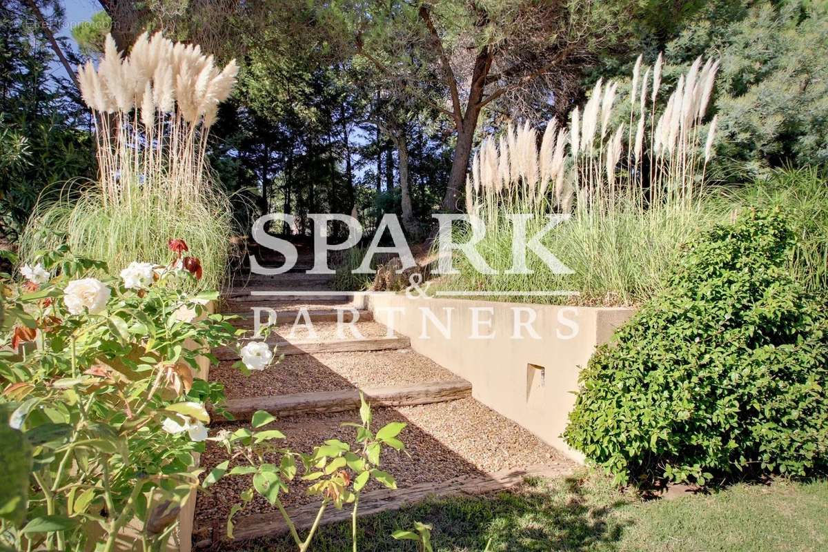 Maison à RAMATUELLE