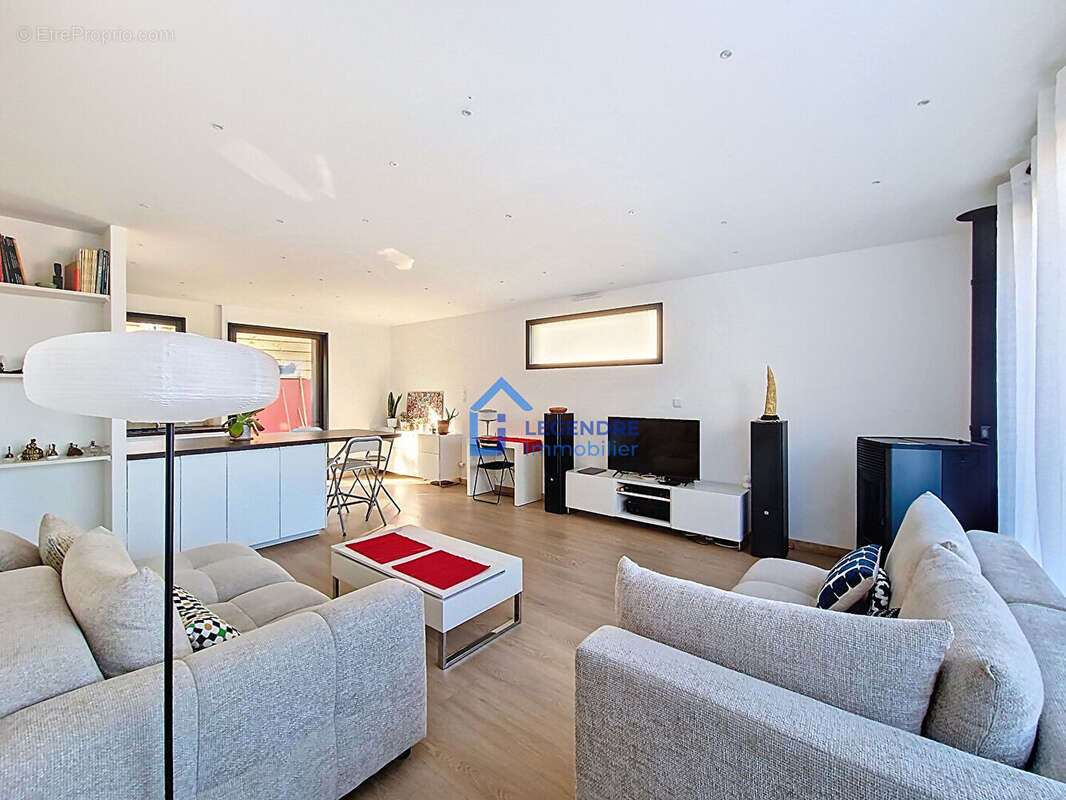 Maison à MONTIGNY-LES-CORMEILLES