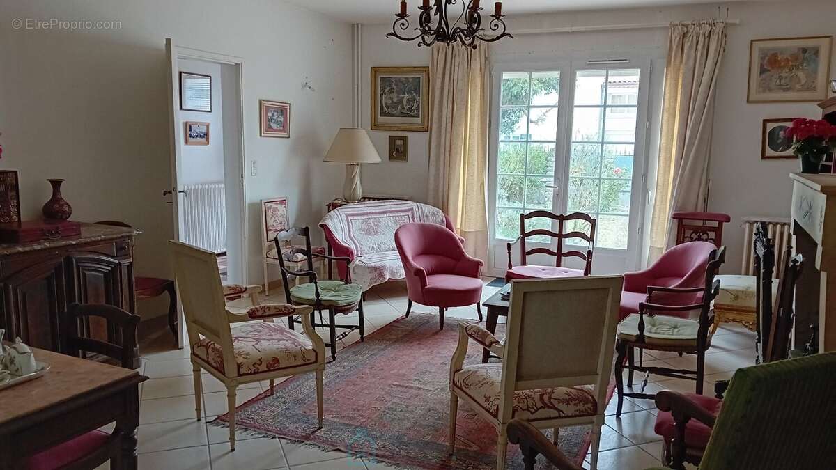 Maison à BREUILLET