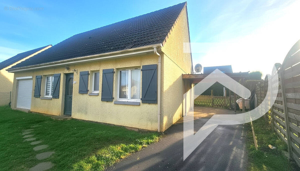 Maison à WACQUEMOULIN