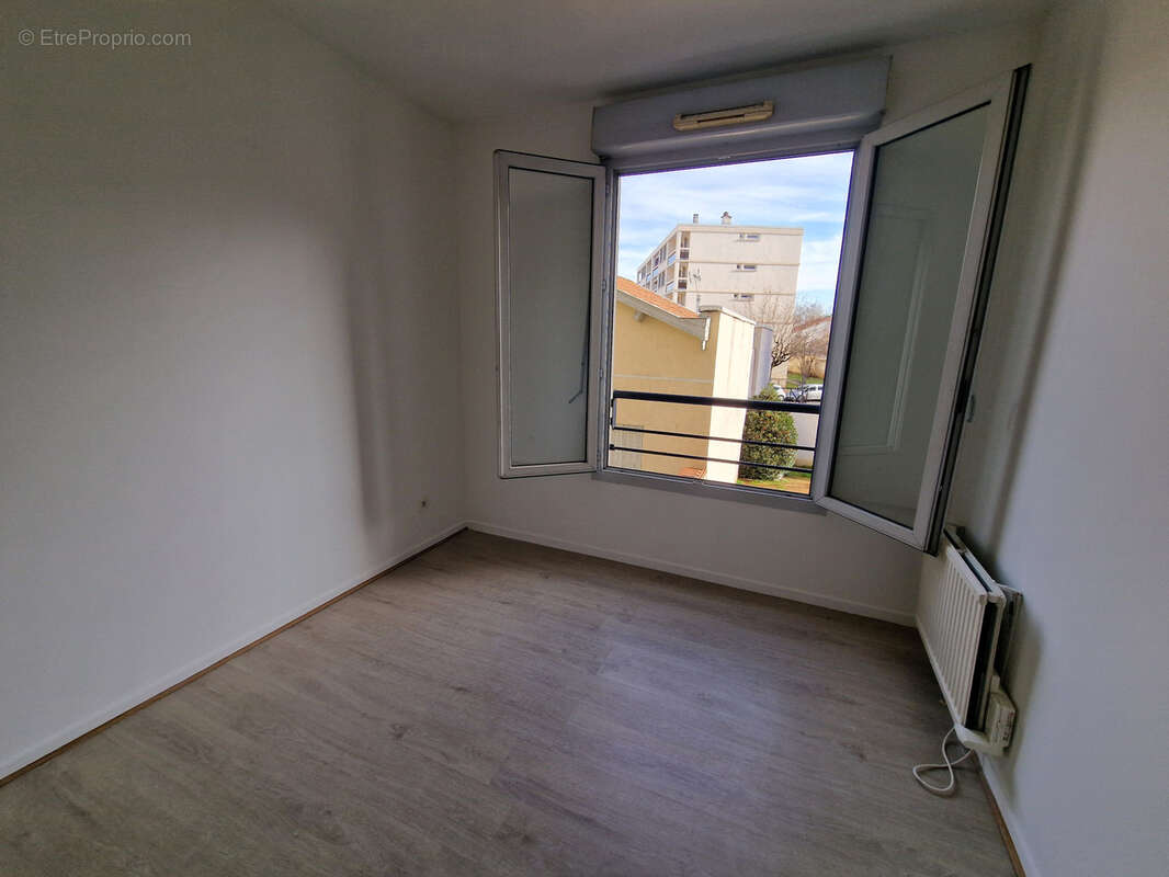 Appartement à LYON-8E