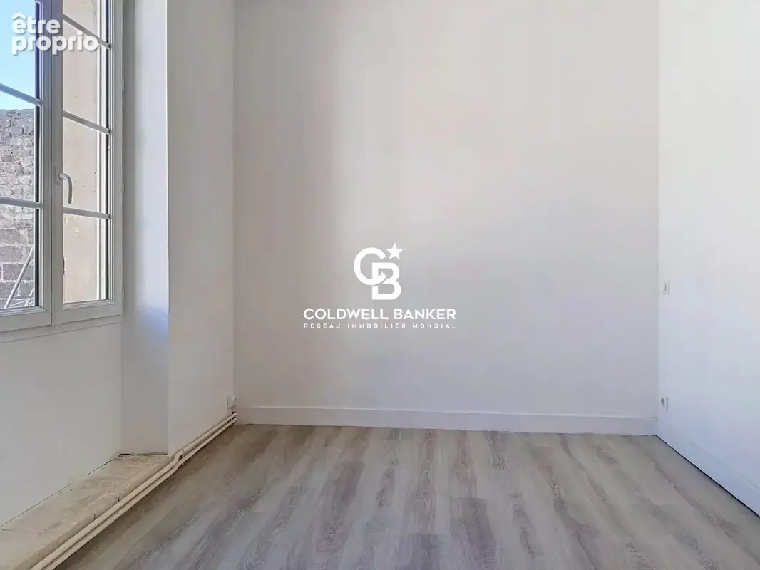 À vendre à Cognac — Charmante maison de ville, idéal premier achat ou investissement locatif ! - photo 13