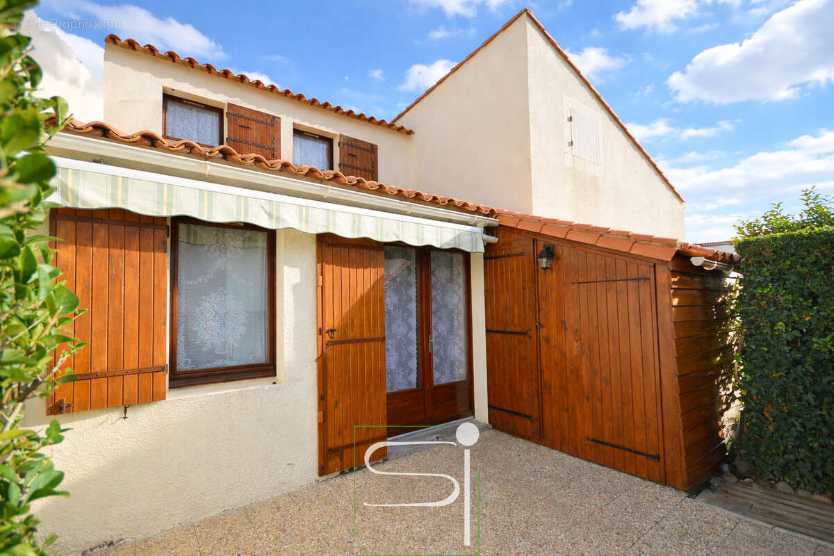 Appartement à VAUX-SUR-MER