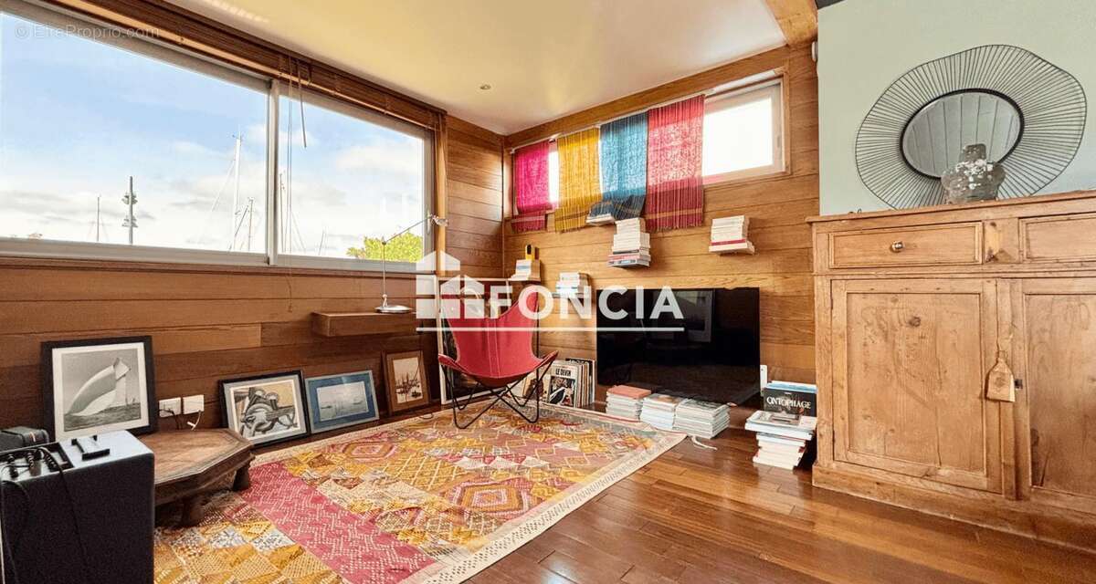 Maison à SAINT-CYPRIEN