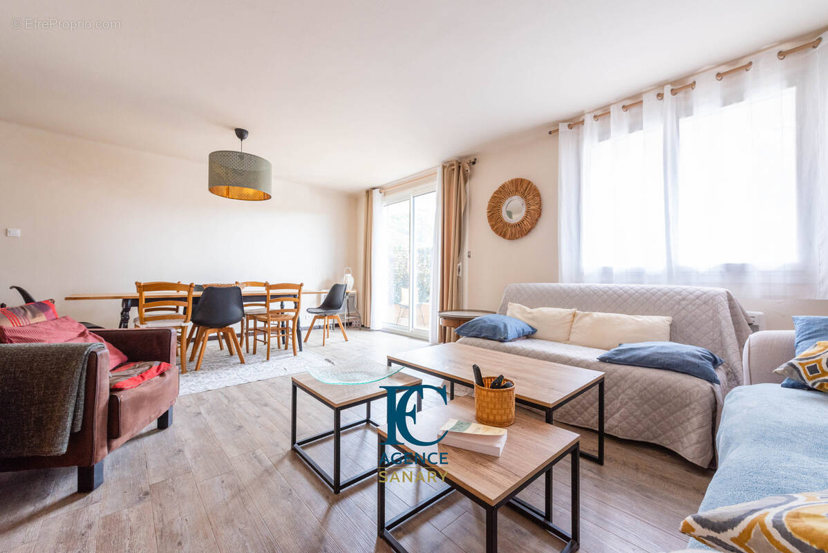 Appartement à SANARY-SUR-MER
