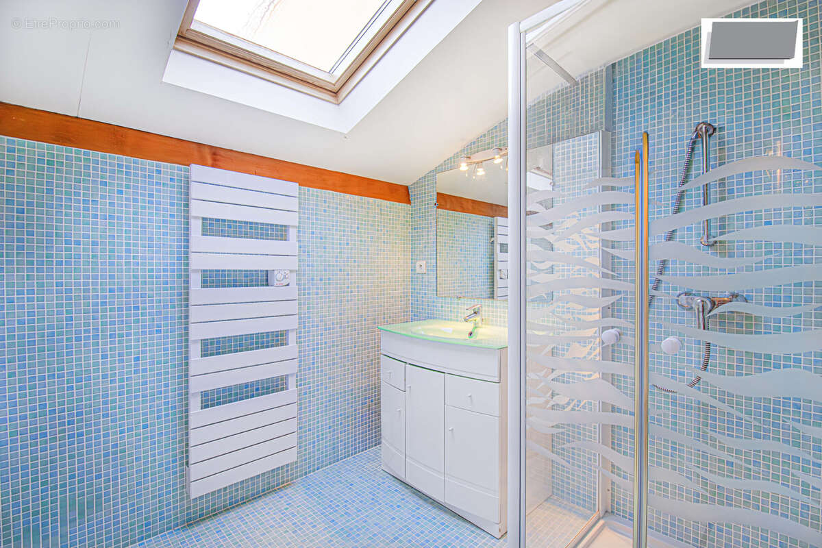 Maison à SIX-FOURS-LES-PLAGES