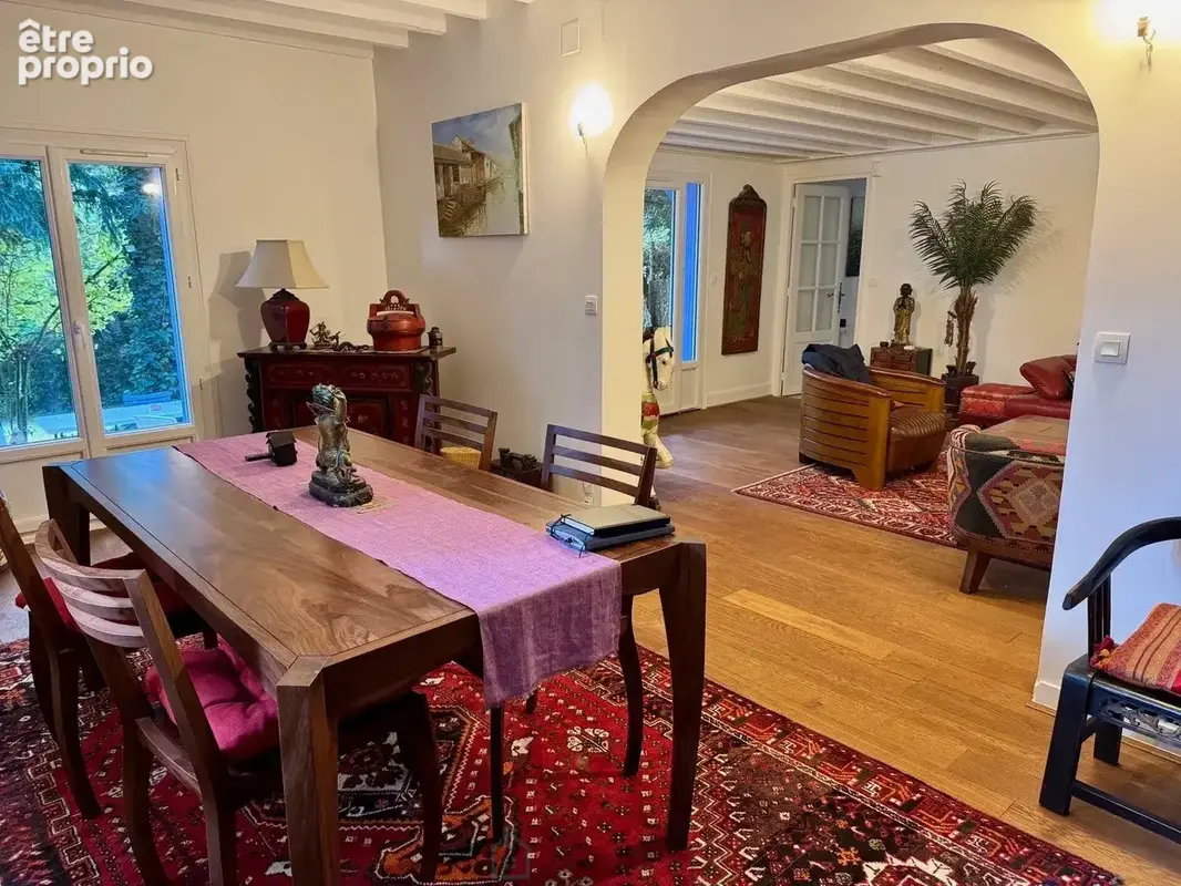 Maison avec dépendance et grand jardin - photo 9