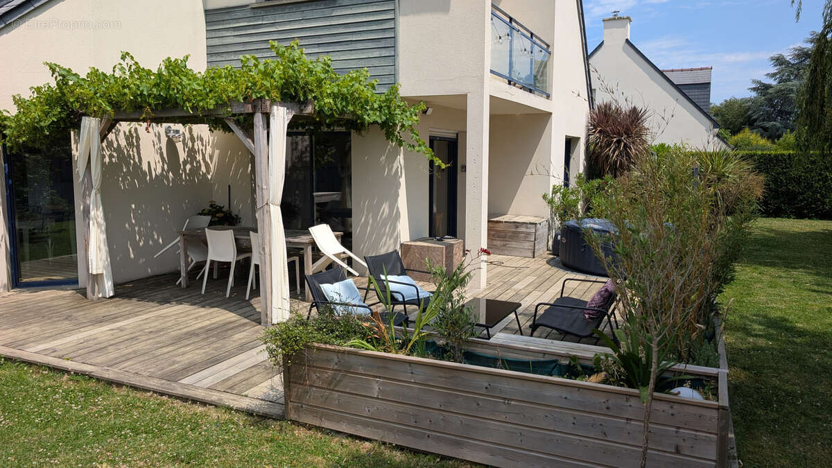 Maison à JANZE
