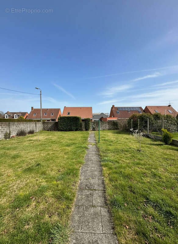 Maison à COURCELLES-LES-LENS