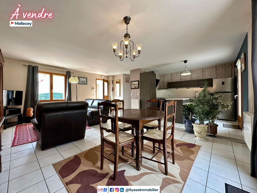 Maison à MELLECEY
