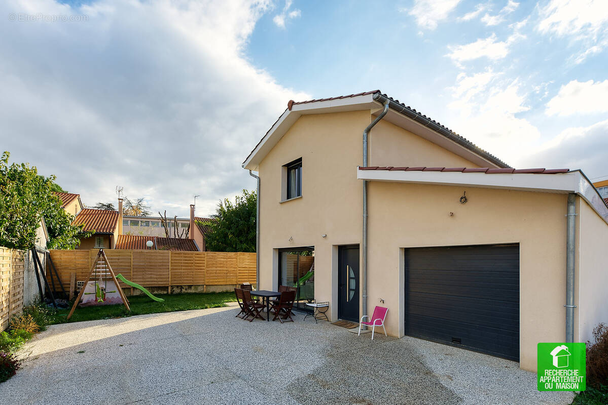 Maison à VENISSIEUX