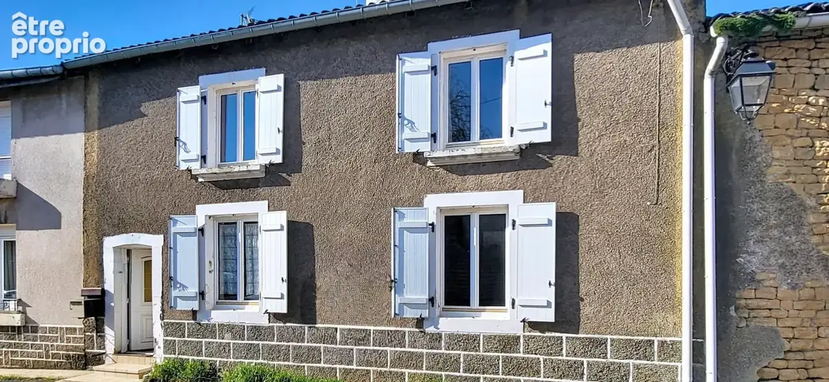 Maison à VILLE-AU-MONTOIS