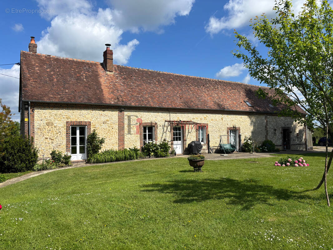 Maison à MOULINS-LA-MARCHE
