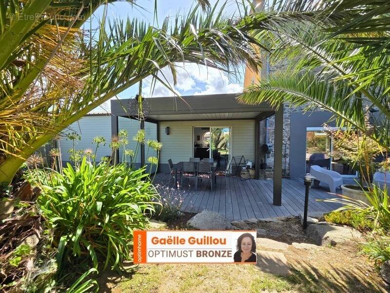 Maison à SAINT-POL-DE-LEON